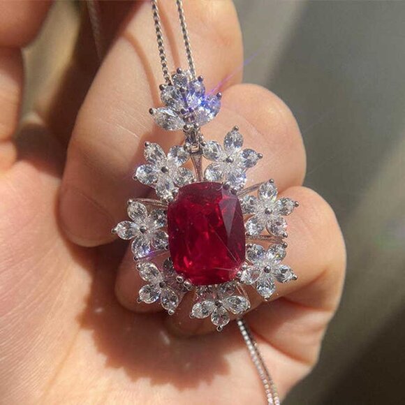 🔥 Luxury CZ Red Stone Flower Shape Necklace for Women, HA4548 - Picture 5 of 5